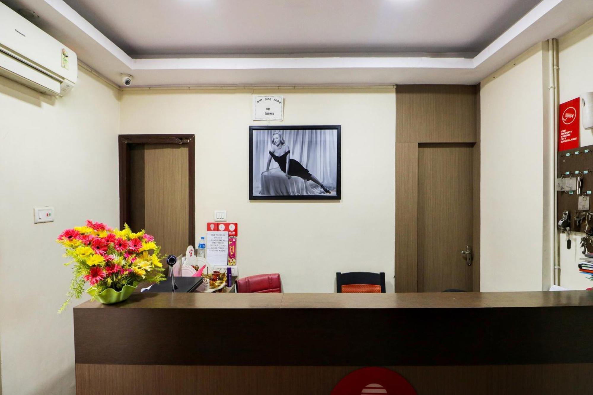 Oyo Flagship 1805 Hotel Star Delight Panchuria Buitenkant foto