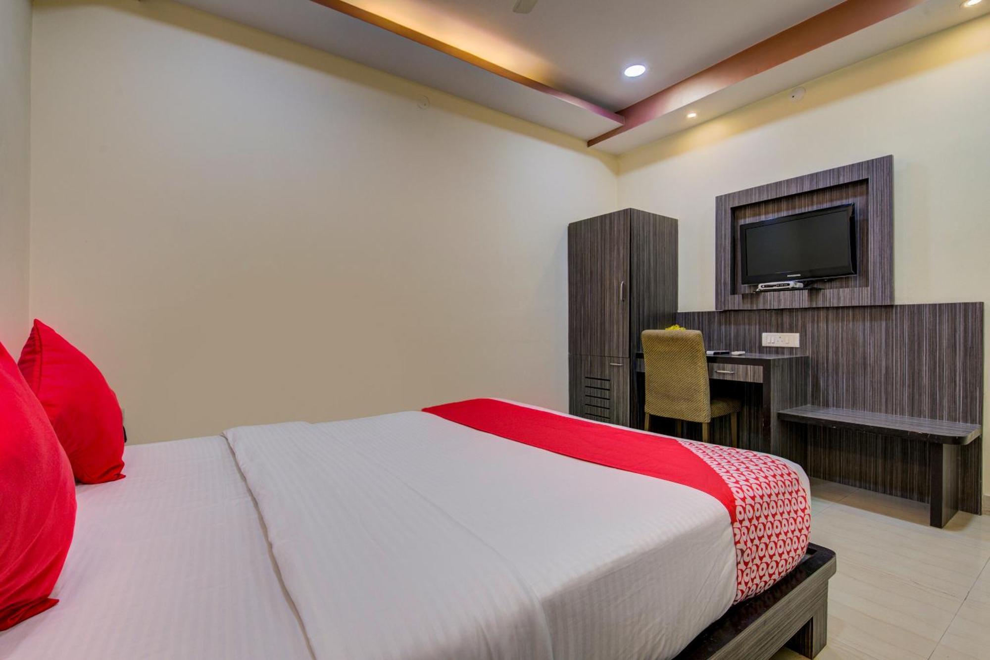 Oyo Flagship 1805 Hotel Star Delight Panchuria Buitenkant foto